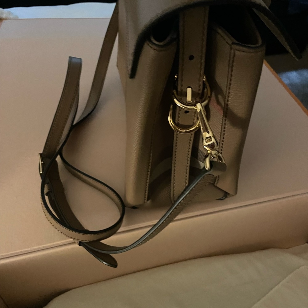 New bag. Authentic